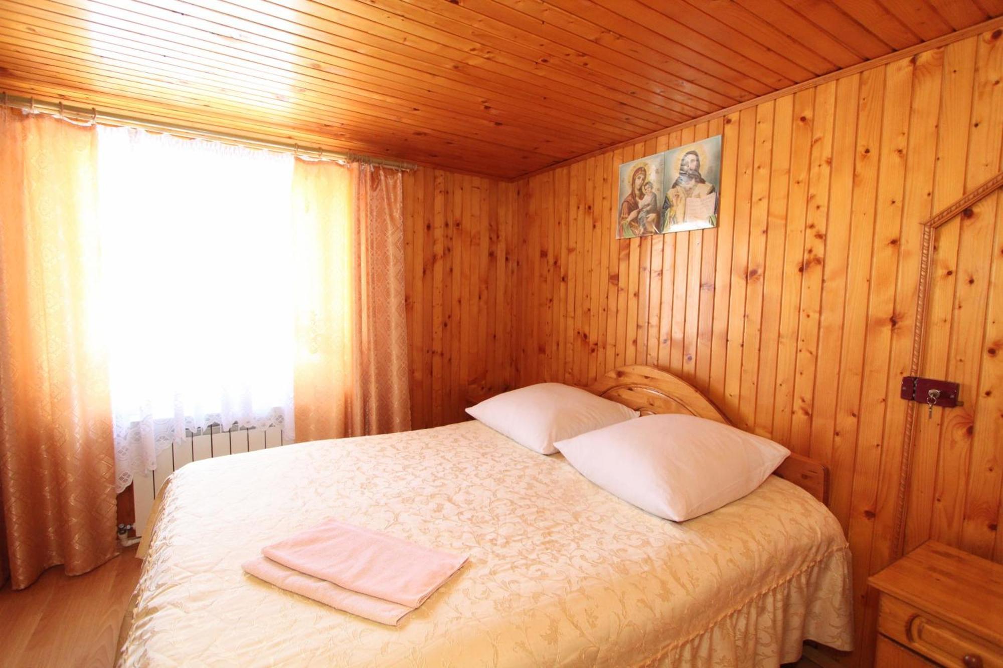 Карпатська Полонина Apartment Yaremche Exterior photo